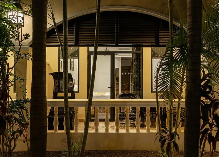 Pavillon D'orient Boutique 4* Siem Reap