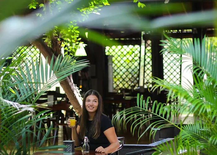 Pavillon D'orient Boutique Hotel 4*