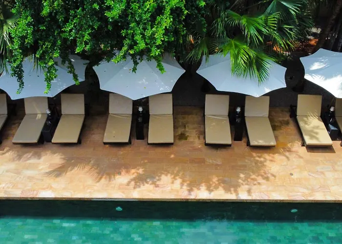 Pavillon D'orient Boutique 4* Siem Reap